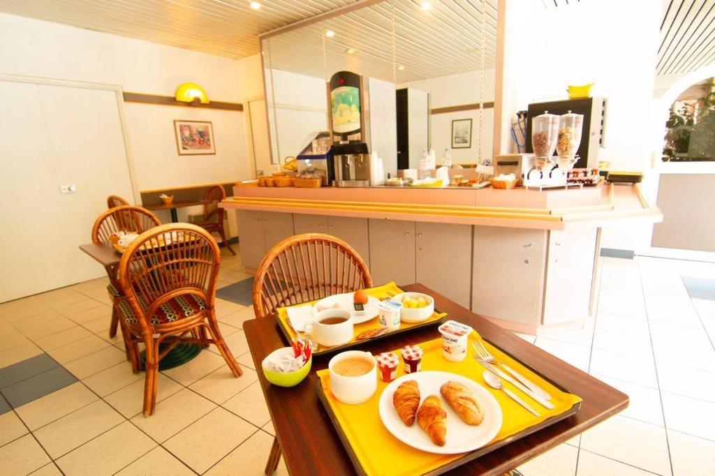 Hôtel EGG Les Gens de Mer Dieppe : 2