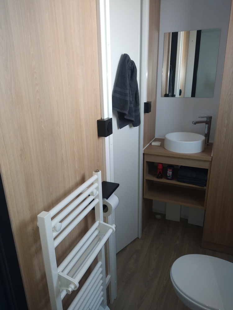 Studio en mobil home (La Cité des Energies) Flocques : 3