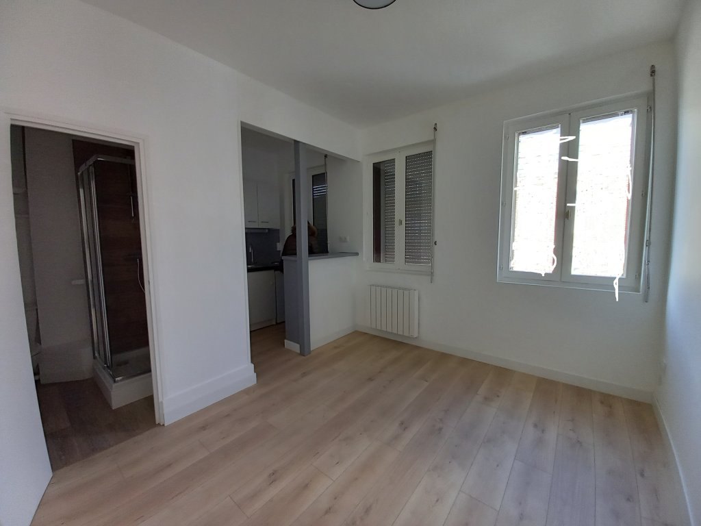 Appartement vide 1 chambre Abbeville : 1